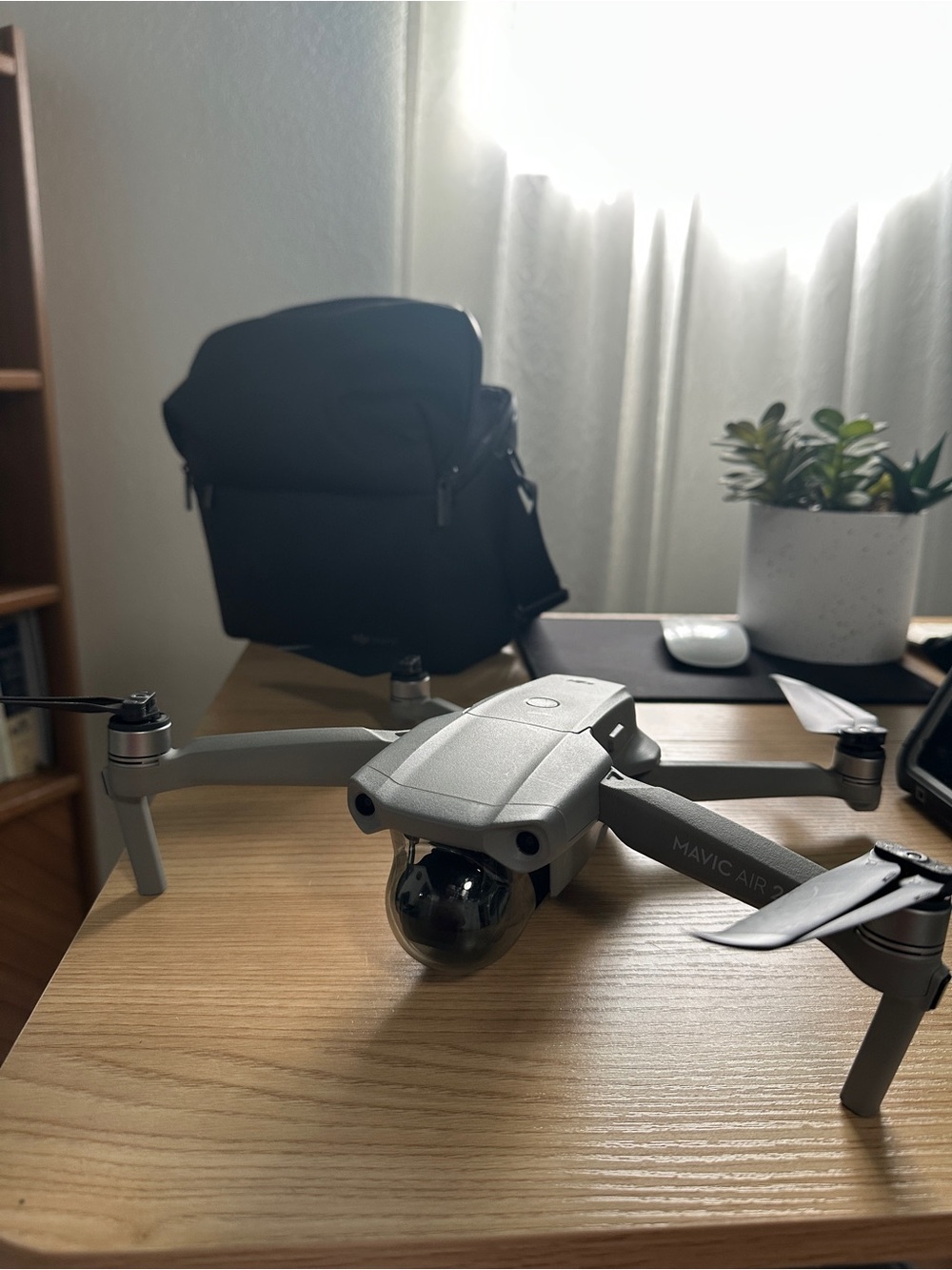 DJI Mavic Air 2 fly more combo Drone - Gray